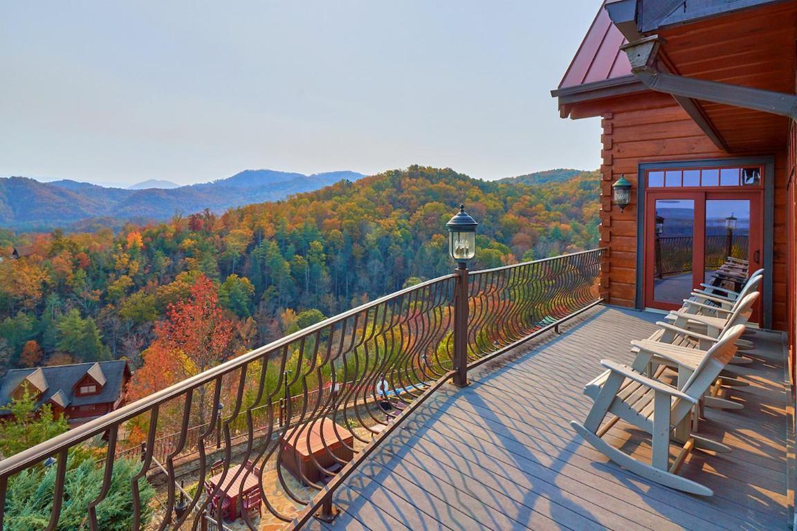 Journey'S End, 5 Bedrooms, Sleeps 12, Private Outdoor Pool, Theater, Sauna 세비어빌 외부 사진